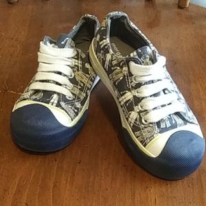 Morgan & Milo Shoes F6 Thornas Size 10 Toddler
